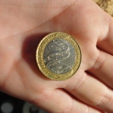 2003 £2 Two Pound Coin DNA Double Helix Circulated