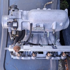 1996-2000 Honda Civic Throttle Body  Intake Manifold & Fuel Rail b3