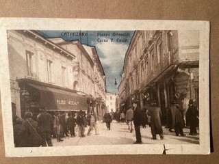 Cartolina Catanzaro Piazza Grimaldi Corso V. Eman. vg. 1911