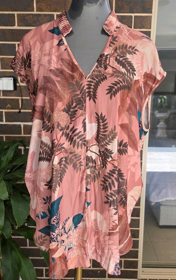 Witchery Silk Top size 12 L | eBay Australia