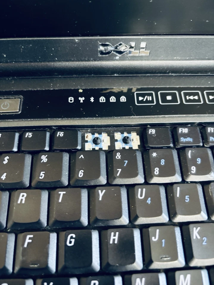 Dell Vostro 1510 Intel Core 2 Duo 1.8GHz 2GB RAM - Image 4 of 4