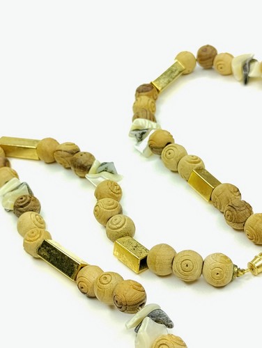 Vintage Kenneth Lane Shell & Wood Beaded Necklace - Picture 15 of 24