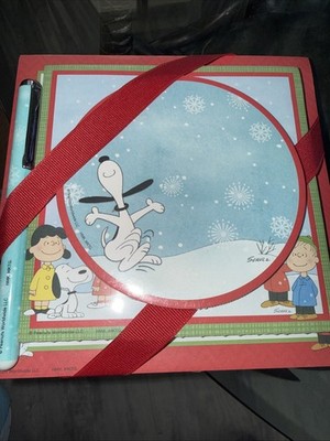 Peanuts Hallmark Winter 2 Memo Pad Set Snoopy Charlie Brown Linus Lucy Sally-pen