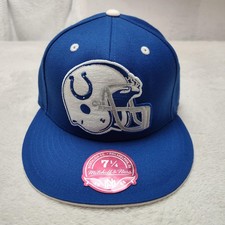 Indianapolis Colts Collecting and Fan Guide 16