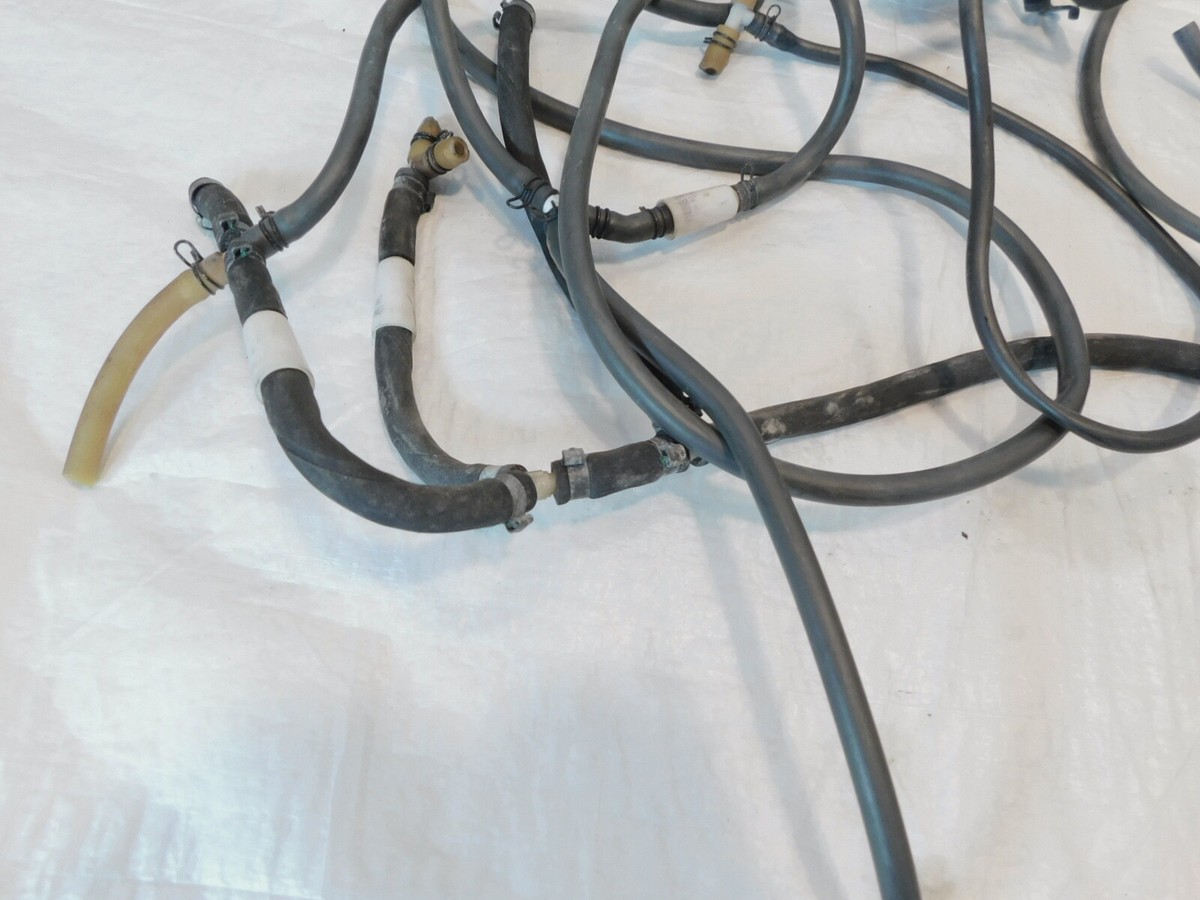 2002 Aprilia ETV1000 Caponord 1000 Engine Oil Coolant Air Hose