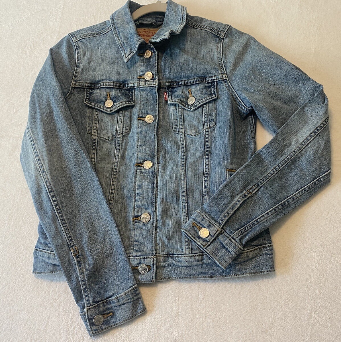 Levi's Denim Jacket Womens Small Blue Original Trucker Button Up Medium Wash