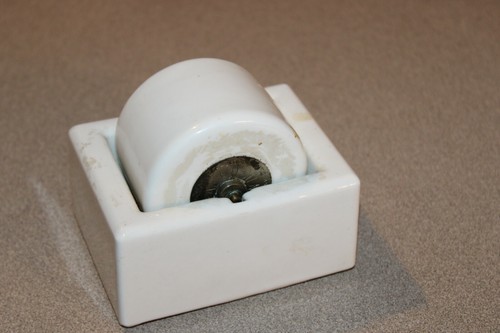Vintage Porcelain Sengbusch Ideal Junior Postage Stamp Moistener Wetter - Picture 2 of 11