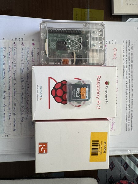 RASPBERRY PI 2 MODEL B (caja incluida)