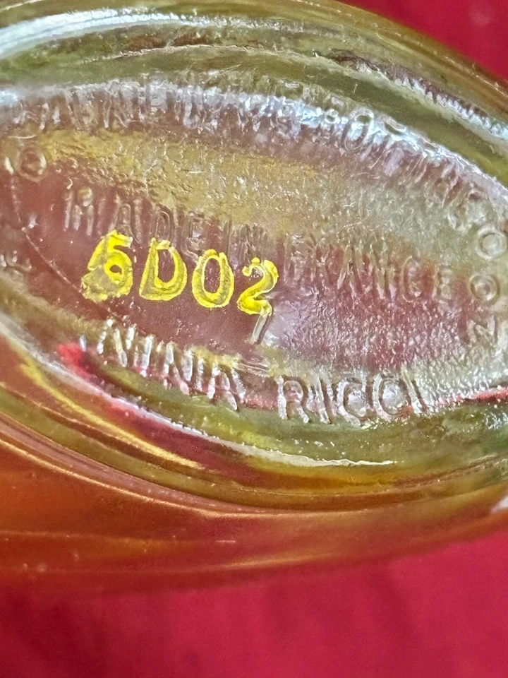 Nina Ricci Farouche EDT 6.6 液量 盎司,老式新旧库存,罕见 — 第 3/4 张图片