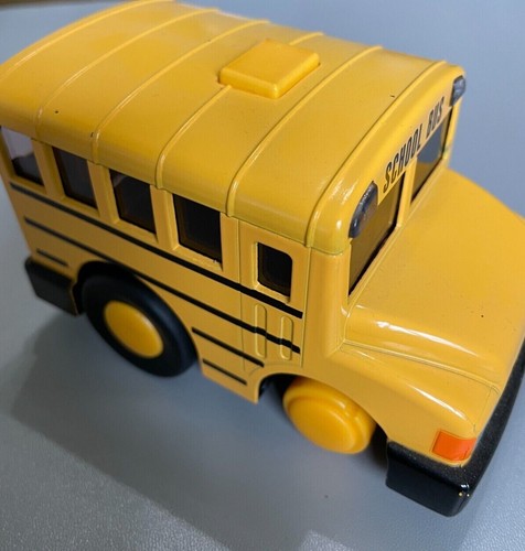 Fun Stuff Inc Toy School Bus Lights and Sound - Picture 4 of 6