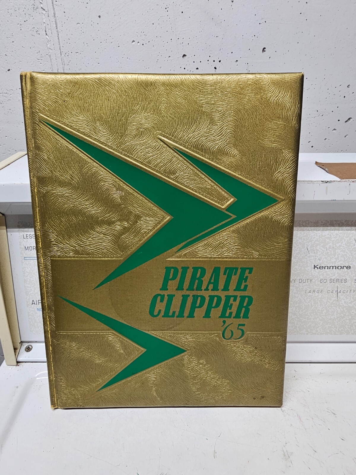 1965 Verndale High School Yearbook Verndale Minnesota original hard