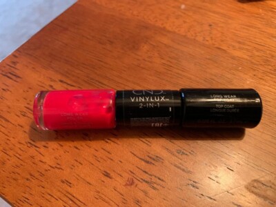 CND Vinylux Long Wearing Polish Duo - Wildfire #158 and Top Coat - NEW