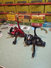 2 Mulinelli Abu Garcia Cardinal 653. Vintage entrambi funzionanti.  1983 Giappone E Taiwan Rossa.