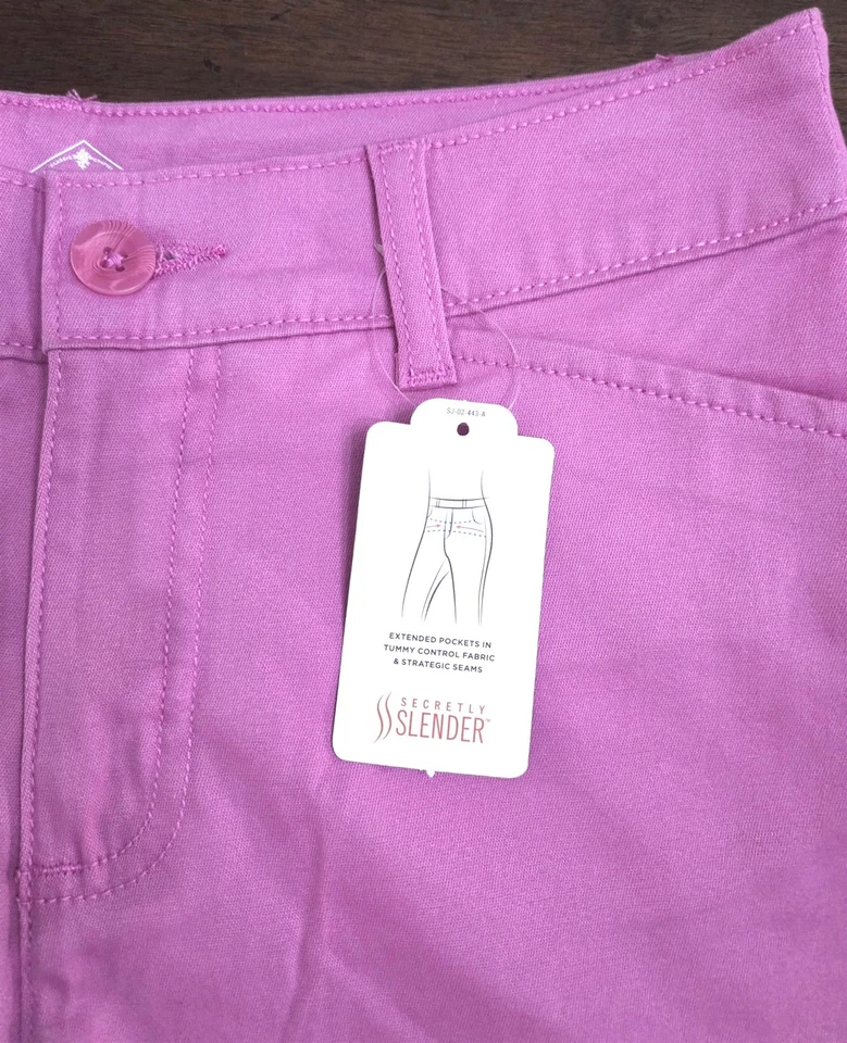 NUEVO Bermudas cortas rosa St. John's Bay para mujer talla 4 tiro medio secretamente delgadas 11" Foto 3 de 4