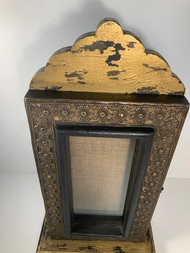 Gabinete porta llaves de madera negro y dorado con borde floral 14,5 pulgadas Foto 2 de 4