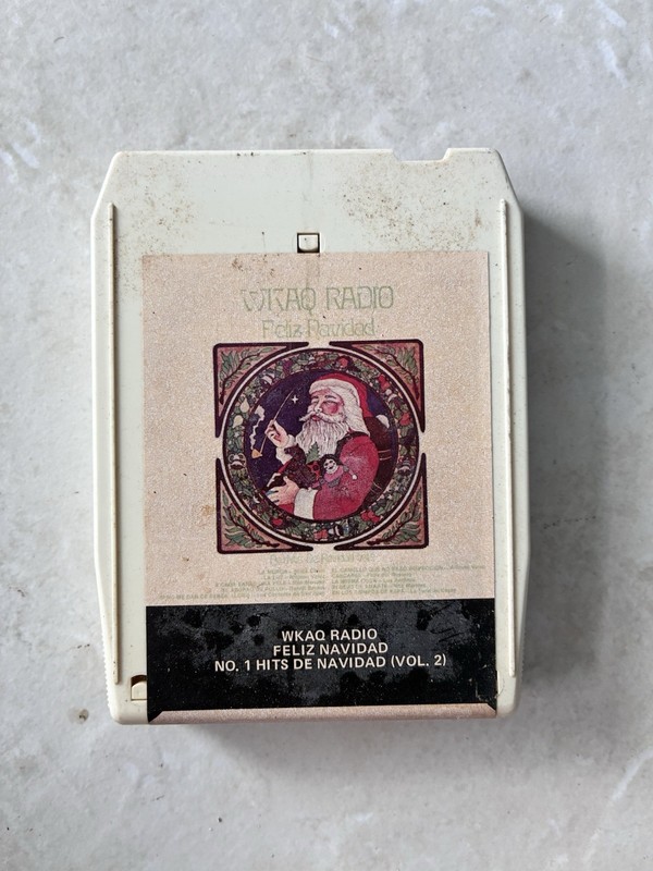 WKAQ Radio - Feliz Navidad - No.1 Hits De Navidad Vil. 2 - 8 Track Cartridge 