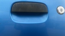 Porte avant et accessoires Suzuki WAGON R+
