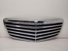 2007 - 2009 Mercedes E-Class Grille 211 Type E320 Upper