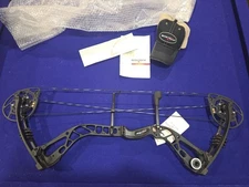 Bowtech Amplify - Right Hand - 8-70lbs - 21"-30" - Solid Black - Brand New - 97