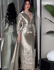 Elegant Silver Grey Sheath Prom Dresses Long for Women Crystal Evening Gowns