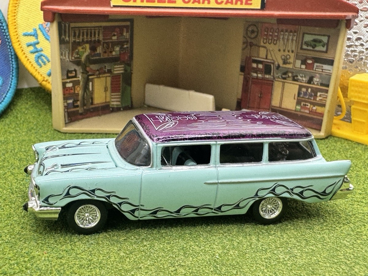 Muscle Machines 1957 Chevy Nomad Lowrider West Coast Choppers