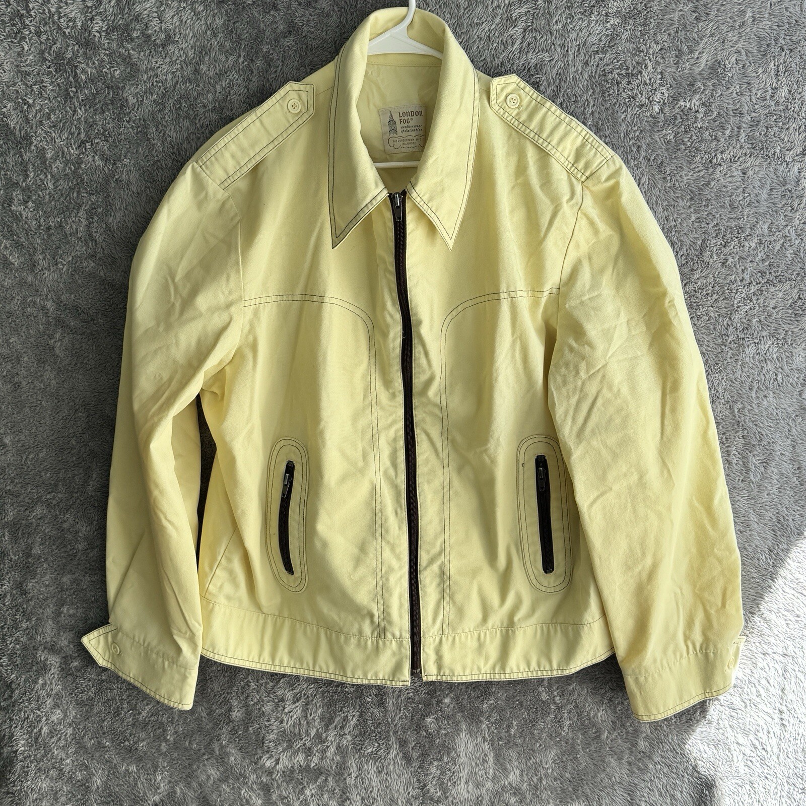 Vintage London Fog Men’s Size 46 Regular Butter Yellow Zip Dacron Polyester Coat