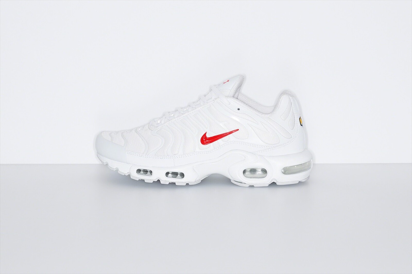 supreme white air max