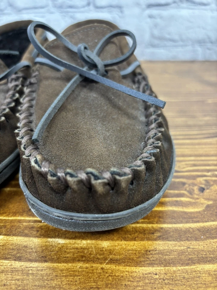 Zapatillas de mocasín Minnetonka para hombre talla 8 marrón forradas con suela dura 41322 cálidas Foto 4 de 4