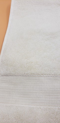 Pottery Barn White Cotton Hand Towel 20x30 inches Monogrammed "T R" NWOT - Picture 4 of 9