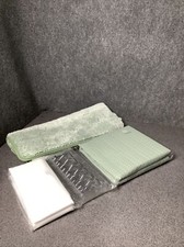 Nueva SpaBath 5 Piece Rug /Shower Curtain/ Shower Liner Pack. Green/White. M1E