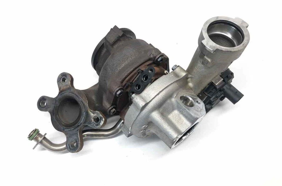 Cargador turbo colector escape Volkswagen Taos 2022-2024 05E145702A 19000 millas Foto 2 de 3