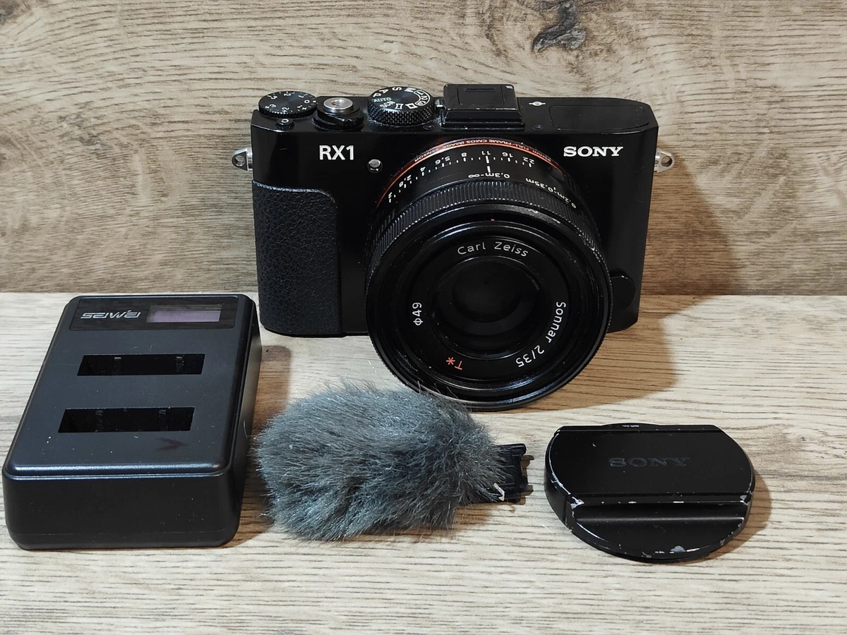 Sony DSC-RX1 Sony Cyber-shot Less than 3x Optical Zoom Digital