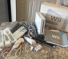 Nintendo Wii Console Complete With Accessories And Original Box NO GAMES