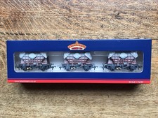 Bachmann OO ,Set Of 3 ,38-270Z Presflor 22T Blue Circle Cement Weathered NEW !