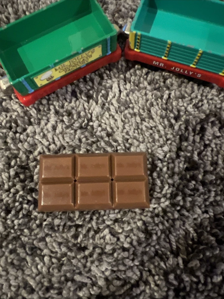 Thomas & Friends Take Along N Play MR JOLLY’S CHOCOLATE Train Car 2002 RARE - Image 3 of 4