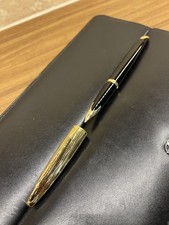 Waterman Carene Deluxe Black Lacquer GT M 18K 750 gold nib Füllfederhalter