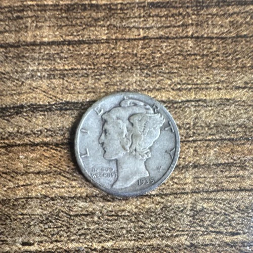 1935 Mercury Dime Silver 10C Circulated US Coin Uncertified Business Strike