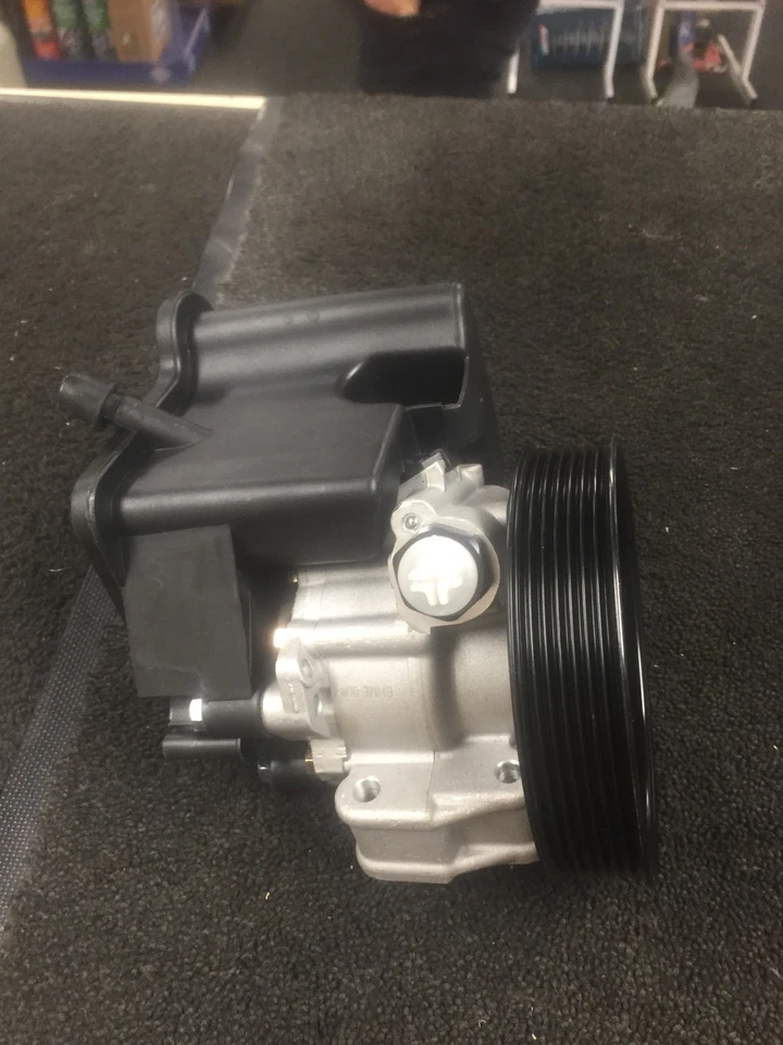 POWER STEERING PUMP FOR MERCEDES-BENZ CLK C-Class SLK CLK COUPE CONVERTIBLE - Image 4 of 4