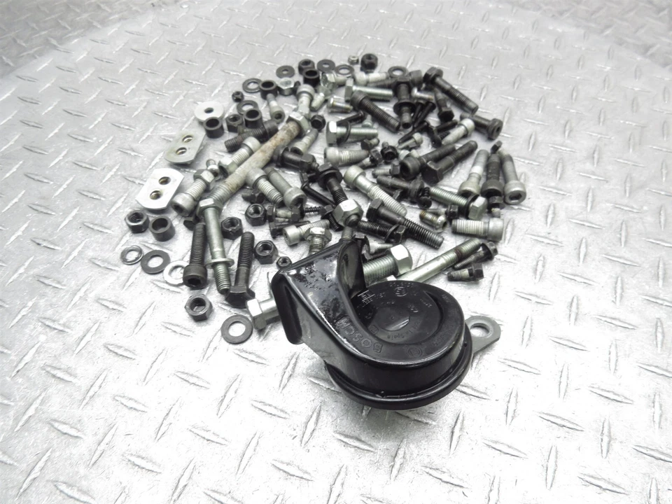 Lote de herrajes Victory Classic Cruiser V92 2003 99-03 tuercas pernos tornillos bocina OEM Foto 4 de 4