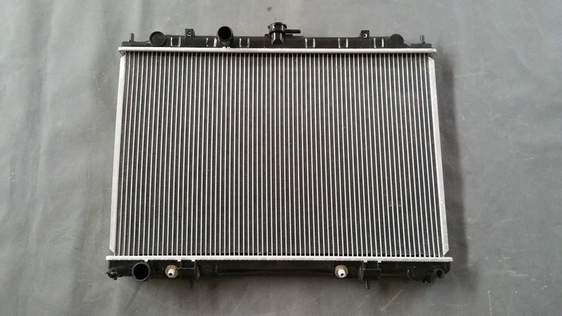 Radiador AT/MT para Nissan X-Trail T30 2.0L 2.5 Ti Wagon 4WD 4D 10/01-8/07-on - Imagem 4 de 4