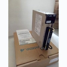 fast ship YASKAWA SERVO DRIVER SGDV-R70A01B NEW