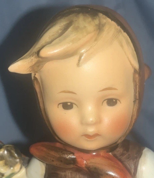 1950’s VARIATION  NO EYE LASHES  Hummel Goebel   ‘WEARY WANDERER’ #204 TMK2🐝 💐