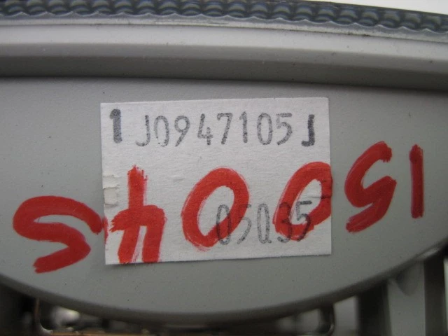 CONSOLA SUPERIOR MONTADA EN EL TECHO Volkswagen Passat 2005 05 1J0947105J 757317 Foto 2 de 4