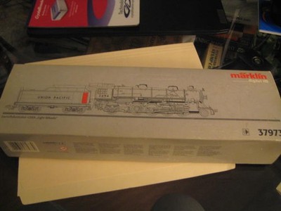 Marklin H0 37973 Union Pacific Railroad class 2400 Steam Locomotive w/tender NIB