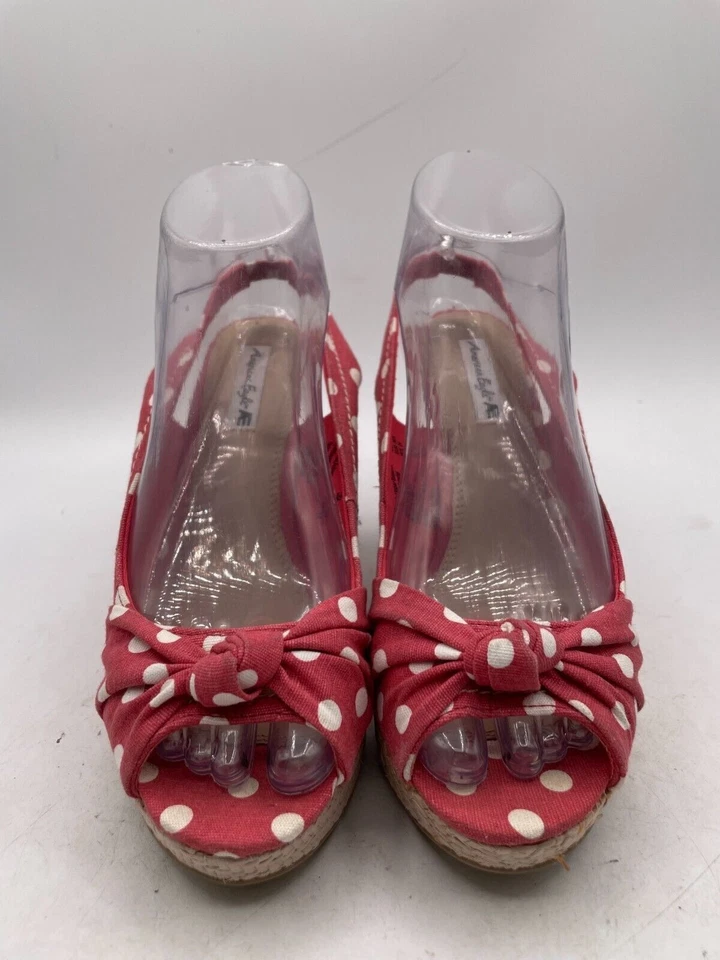 American Eagle Slingback Sandal Women's Sz 7W Red Cotton Polka Dot Wedge Heel - Image 2 of 4
