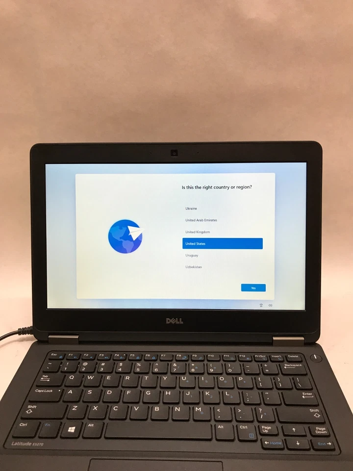 Dell Latitude E5270 12" Intel Core i5 8GB RAM 128GB SSD WIN 11 SIN BATERÍA LEER - DW Foto 2 de 4