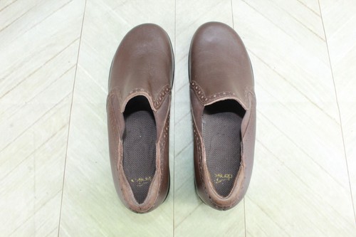 Dansko Women's Brown Leather Side Stretch Slip on Casual Work Clogs Size 7 - 第 6/10 張圖片