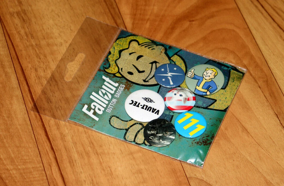 2016 Fallout Vault-Tec 111 Vault Boy Rare Button Badges Set Bethesda  - Image 2 of 4