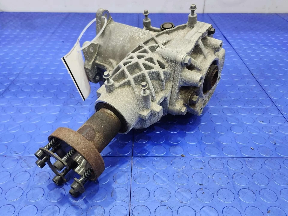 Volvo V60 V70 V80 S60 XC60 Caja de transferencia Conjunto Engranaje angular OEM 360126718 Foto 3 de 4