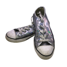 Converse All Star Children's Size 2 Shiny Metallic Chuck Taylor Kids Low Shoes